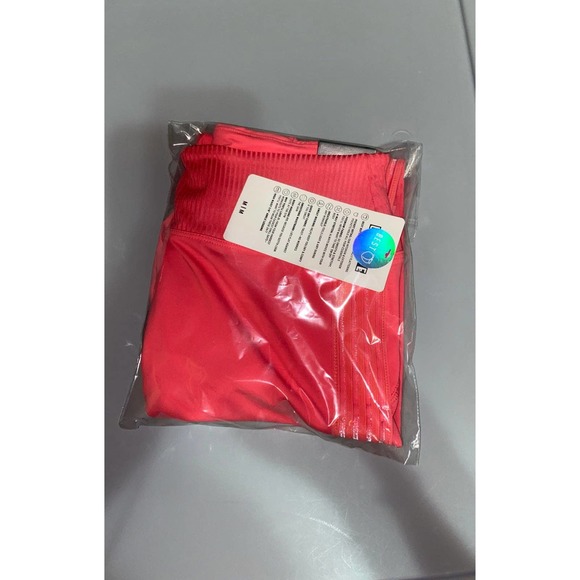 NWT VS PINK Ultimate Stripe Leggings - Picture 4 of 4